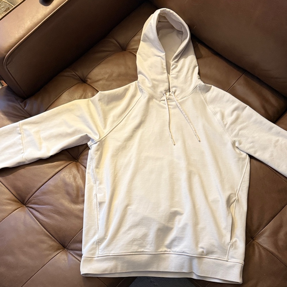 Lululemon Off-White / Bone Pullover Hoodie – Mens Large (Excellent Condition)